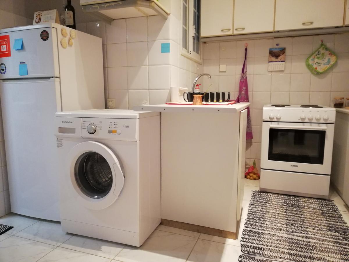 Wonderful Apartment In Central Атина Екстериор снимка
